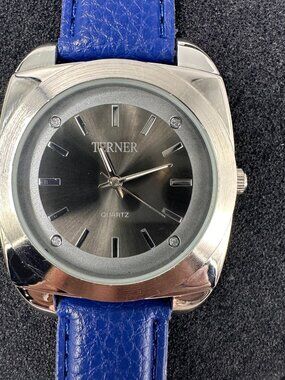 3/$30 Bijoux Terner Watch Women Silver Tone Blue Faux Leather Band New Battery